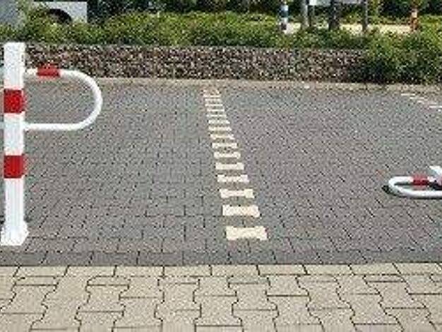 Außenstellplatz zur Miete provisionsfrei 15 € Arnoldsweilerstr. bei 57-59 Düren 52351