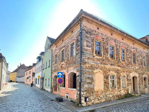 Mehrfamilienhaus zum Kauf 195.000 € 15 Zimmer 394 m² 380 m² Grundstück Radeburg 01471