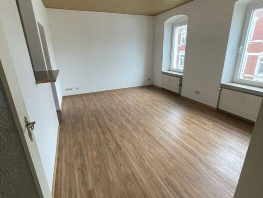 Mehrfamilienhaus zum Kauf 398.500 € 13 Zimmer 504 m² 309 m² Grundstück Großenhain 01558