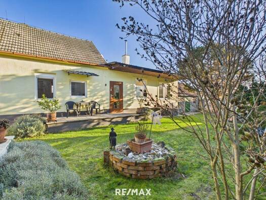 Einfamilienhaus zum Kauf 199.000 € 2,5 Zimmer 66 m² 1.316 m² Grundstück Mönchhof 7123