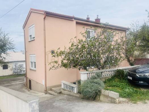 Einfamilienhaus zum Kauf 257.000 € 6 Zimmer 244 m² Senj Senj 53270