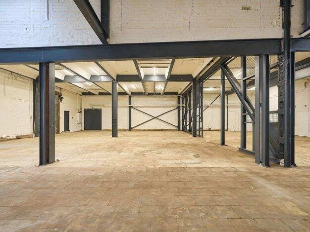 Lagerhalle zur Miete 5 € 688 m² Lagerfläche Wilhelm-Ruppert-Straße 38 Wahn Köln 51147