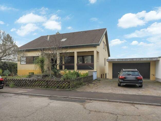 Mehrfamilienhaus zum Kauf 649.000 € 9 Zimmer 282 m² 944 m² Grundstück Steinbach Baden-Baden / Steinbach 76534