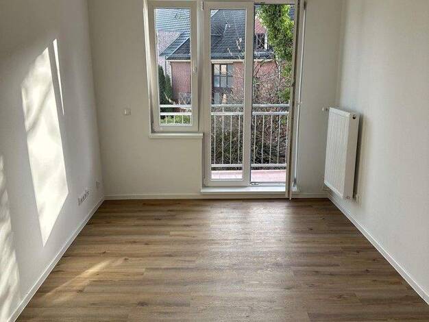 Wohnung zur Miete 980 € 3 Zimmer 79,5 m² 1. Geschoss frei ab 01.04.2026 Hindenburgstr. 40 Lesum Bremen 28717
