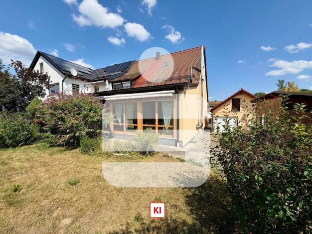 Doppelhaushälfte zum Kauf 435.000 € 5 Zimmer 131 m² 670 m² Grundstück Neukirchen Neukirchen bei Sulzbach-Rosenberg 92259