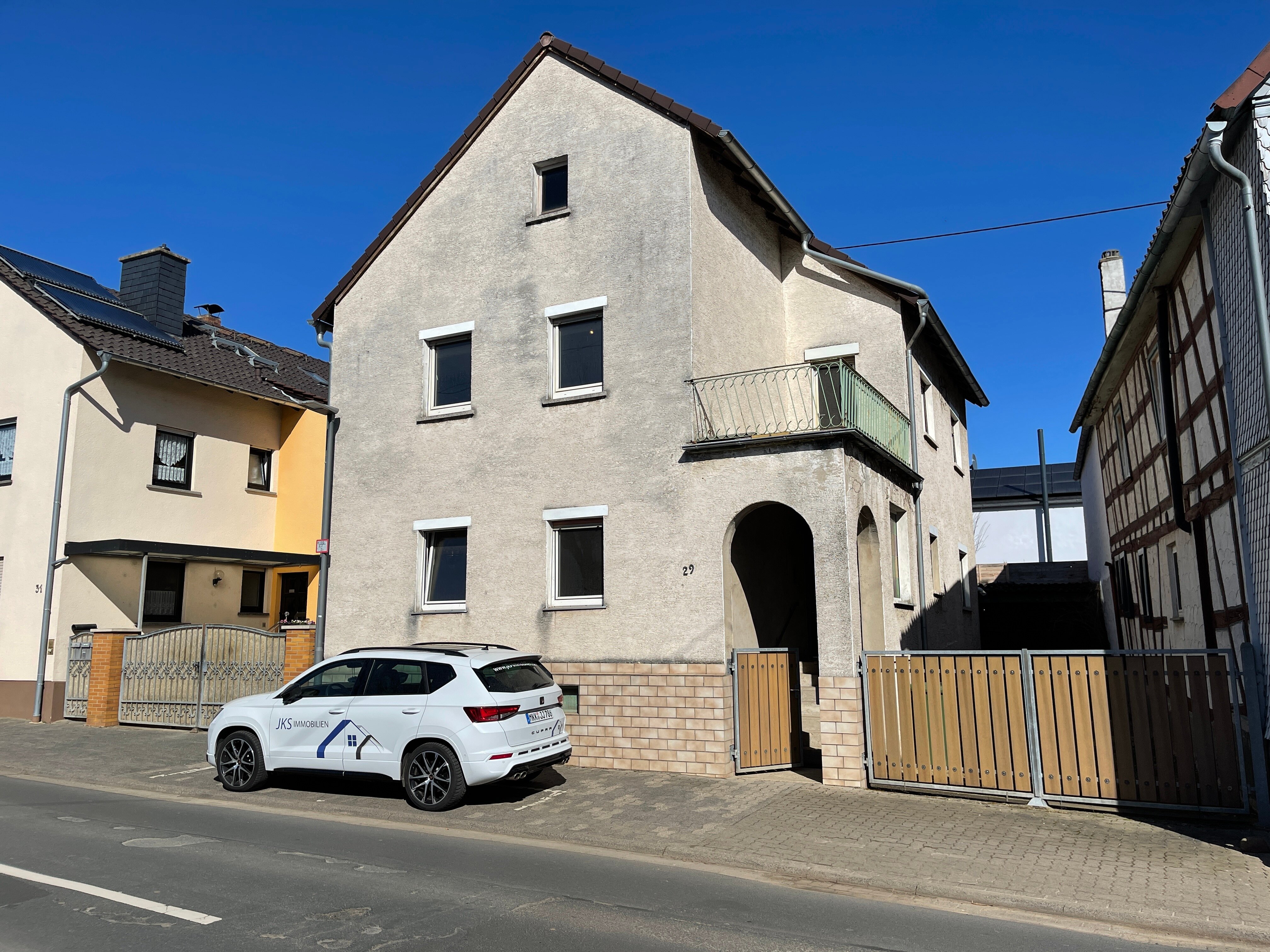 Einfamilienhaus zum Kauf 195.000 € 6 Zimmer 135 m²<br/>Wohnfläche 216 m²<br/>Grundstück Langen-Bergheim Hammersbach 63546