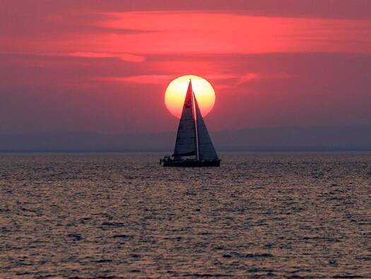 Wohnung zum Kauf - Erstbezug provisionsfrei 600.000 € 3 Zimmer 81,1 m² EG frei ab sofort Feldwies Übersee 83236