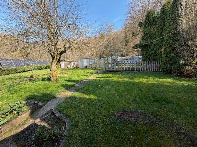 Immobilie in Irsch - Großzügiges Einfamilienhaus mit Einliegerwohnung in Irsch/Saar - Bild 4