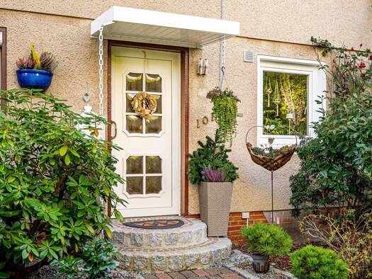 Reihenmittelhaus zum Kauf 219.000 € 4 Zimmer 91 m² 190 m² Grundstück Tungendorf Neumünster 24536