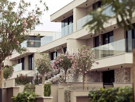 Haus zum Kauf 2.322.494 € 8 Zimmer 427 m² Savudrija, Umag Zambratija
