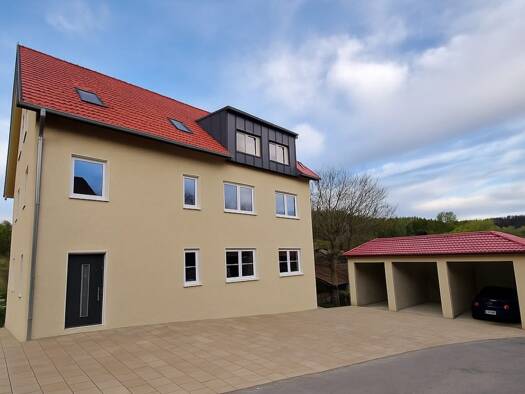 Terrassenwohnung zur Miete 1.285 € 5 Zimmer 131 m² Geschoss EG/3 frei ab 01.05.2026 Hausen Ursensollen 92289