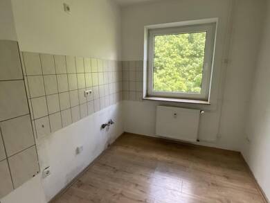Wohnung zur Miete 419 € 3 Zimmer 58,1 m² Landemerter Weg 9 Plettenberg Plettenberg 58840