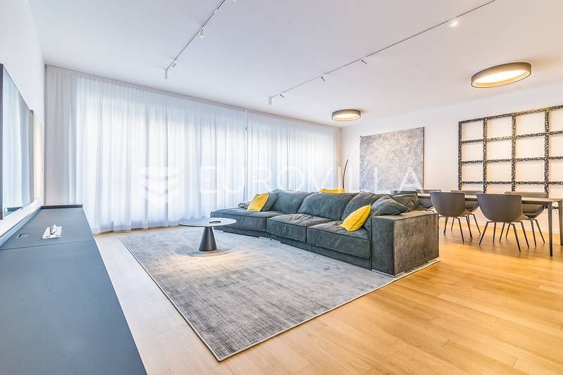 Wohnung zur Miete 3.000 € 2 Zimmer 169 m²<br/>Wohnfläche 3.<br/>Geschoss Trg Bana Jelacica Donji grad 10000