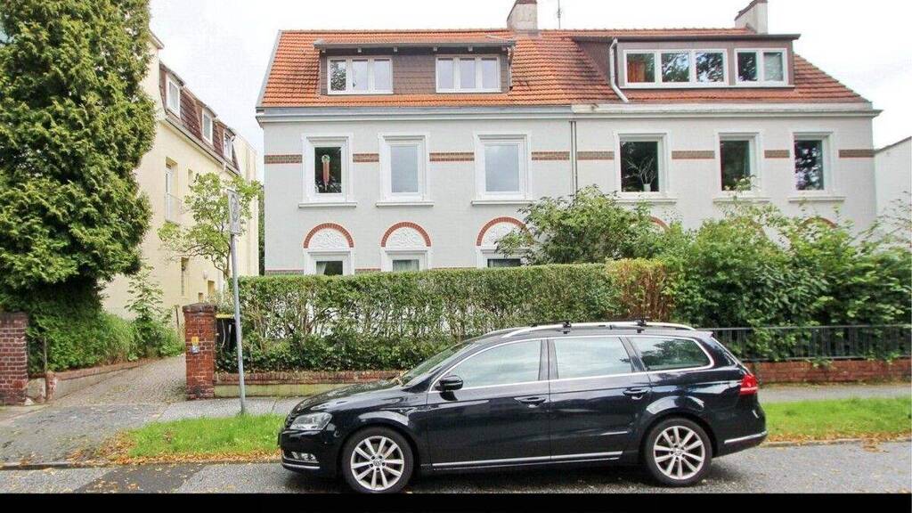 Mehrfamilienhaus zum Kauf 729.000 € 8 Zimmer 166,2 m² 330 m² Grundstück Fuhlsbüttel Hamburg 22335