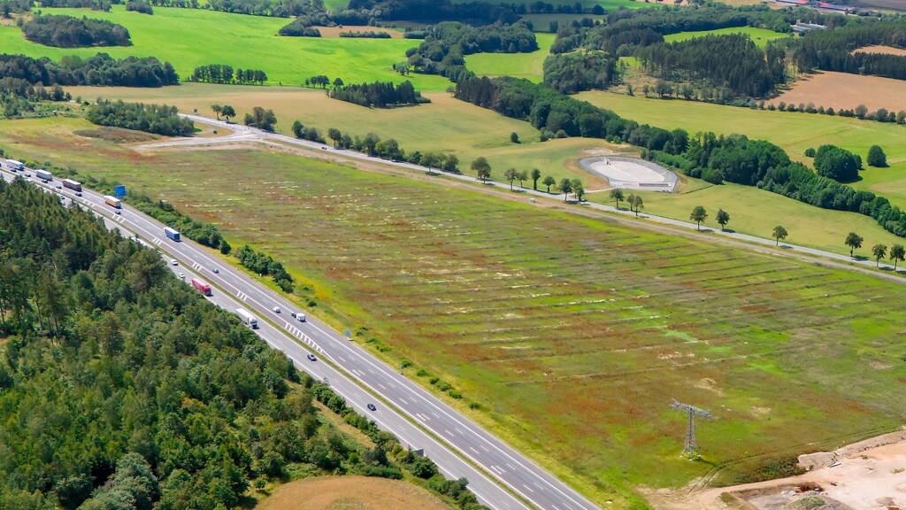 Gewerbegrundstück zum Kauf provisionsfrei 37.000 m² Grundstück Oberlosa Plauen 08527