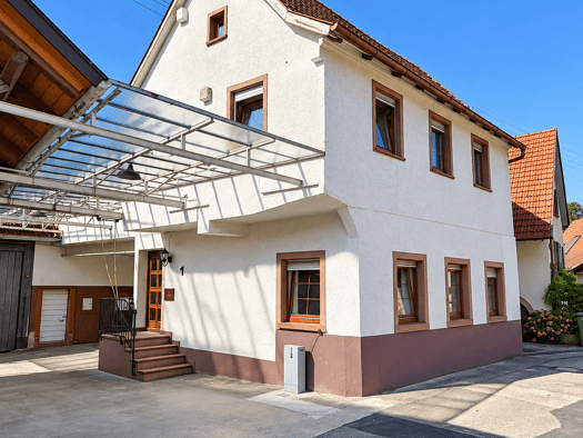 Haus zum Kauf 8 Zimmer 198 m² 409 m² Grundstück Heimbach Teningen 79331