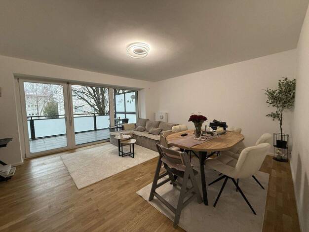 Wohnung zur Miete 1.550 € 4 Zimmer 98 m² 1. Geschoss Singen 78224