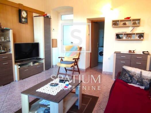 Haus zum Kauf 330.000 € 3 Zimmer 168 m² Krnjevo, Rijeka Rijeka
