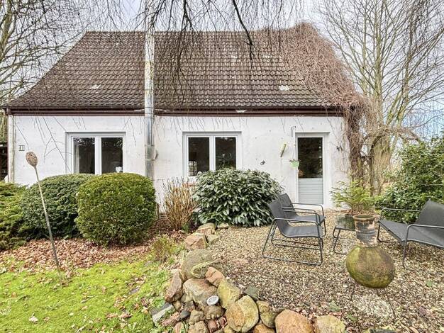 Einfamilienhaus zum Kauf 220.000 € 4 Zimmer 119 m² 1.927 m² Grundstück Sieverstedt 24885