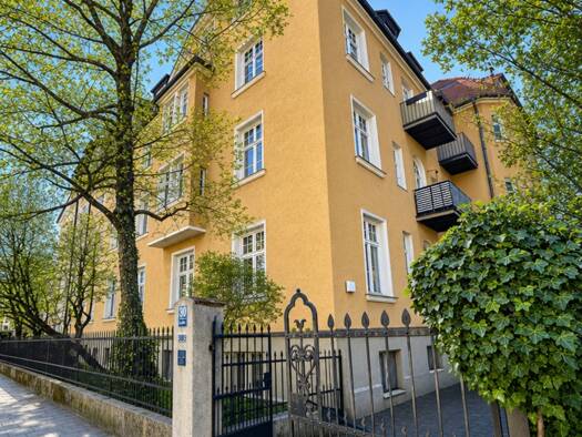 Wohnung zum Kauf 980.000 € 3 Zimmer 75 m² frei ab sofort Maxvorstadt München 80335