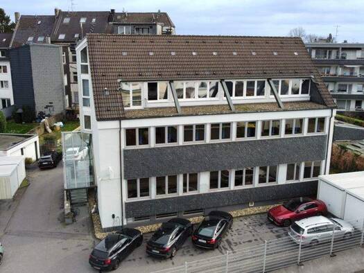 Haus zum Kauf provisionsfrei 794.000 € 1.134 m² Grundstück Gräfrath Solingen 42653