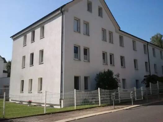 Studio zur Miete 190 € 1 Zimmer 30 m² 1. Geschoss frei ab sofort Rußdorfer Str. 1a Limbach-Oberfrohna 09212
