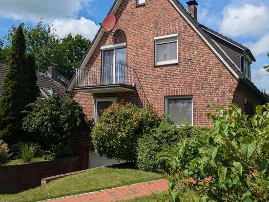 Einfamilienhaus zur Miete 1.365 € 4 Zimmer 105 m² 523 m² Grundstück frei ab 01.02.2026 Kluskamp 17 Stade 21682