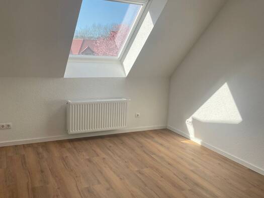 Wohnung zur Miete 690 € 3 Zimmer 70 m² Geschoss 1/2 frei ab sofort Hüven 49751