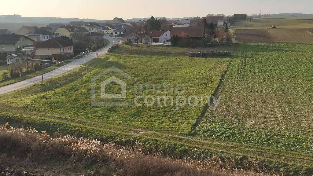 Grundstück zum Kauf 186.300 € 690 m² Grundstück Unterparschenbrunn 2011