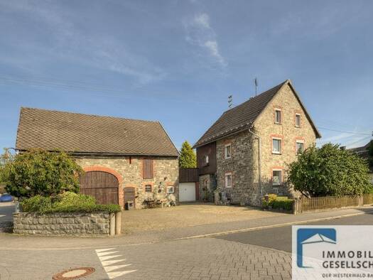 Bauernhaus zum Kauf 225.000 € 8 Zimmer 120 m² 1.190 m² Grundstück Ötzingen 56244
