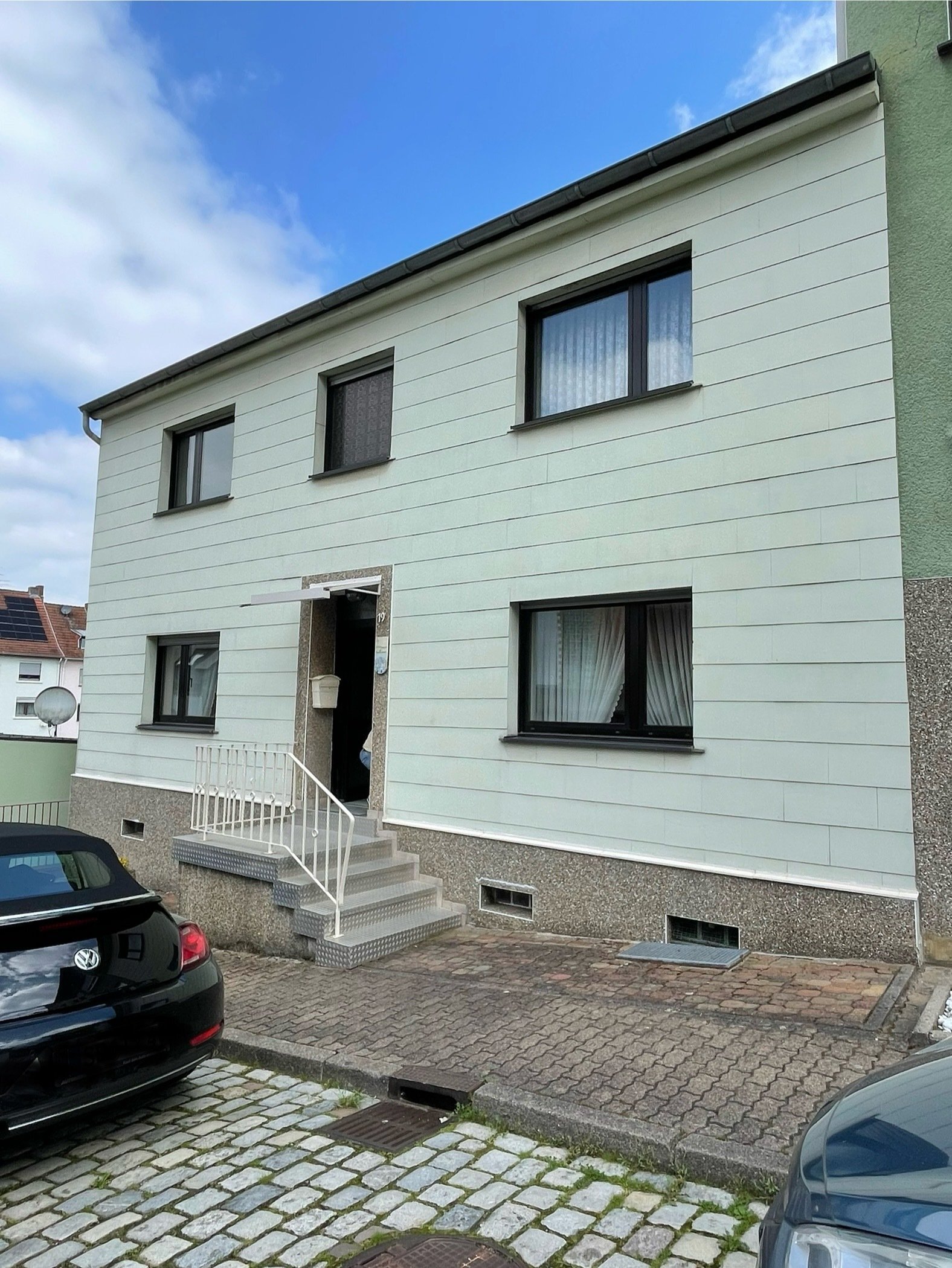 Reihenmittelhaus zum Kauf 149.000 € 8 Zimmer 220 m²<br/>Wohnfläche 602 m²<br/>Grundstück Großrosseln Großrosseln 66352