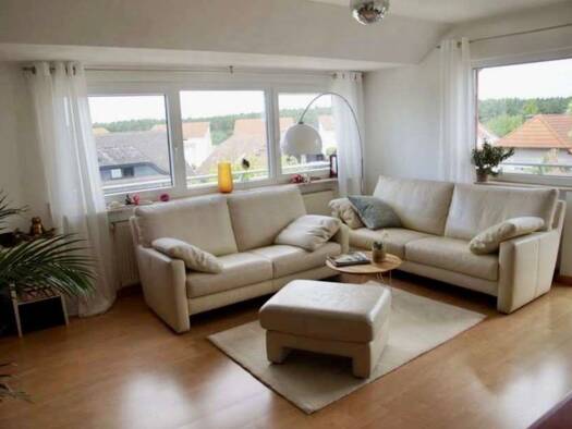 Wohnung zur Miete 990 € 4 Zimmer 94 m² Geschoss 2/2 frei ab 01.11.2025 Mainflingen Mainhausen 63533