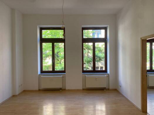 Wohnung zum Kauf 39.900 € 2 Zimmer 42,6 m² 1. Geschoss Poetenweg 32 Innenstadt Zwickau 08056