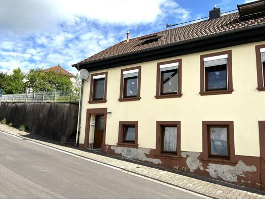 Mehrfamilienhaus zum Kauf 129.000 € 5 Zimmer 95 m² 258 m² Grundstück Wemmetsweiler Merchweiler 66589