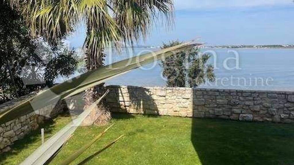 Haus zum Kauf 1.900.000 € 5 Zimmer 240 m² Nin