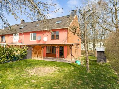 Haus zum Kauf 249.000 € 5 Zimmer 100 m² 403 m² Grundstück frei ab sofort Wahlstedt 23812