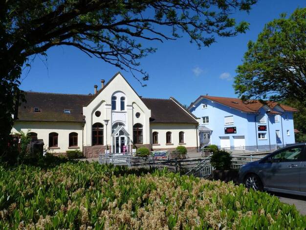 Mehrfamilienhaus zum Kauf provisionsfrei 2.590.000 € 27 Zimmer 1.045 m² 2.132 m² Grundstück Mühleinsel 1 Kenzingen Kenzingen 79341