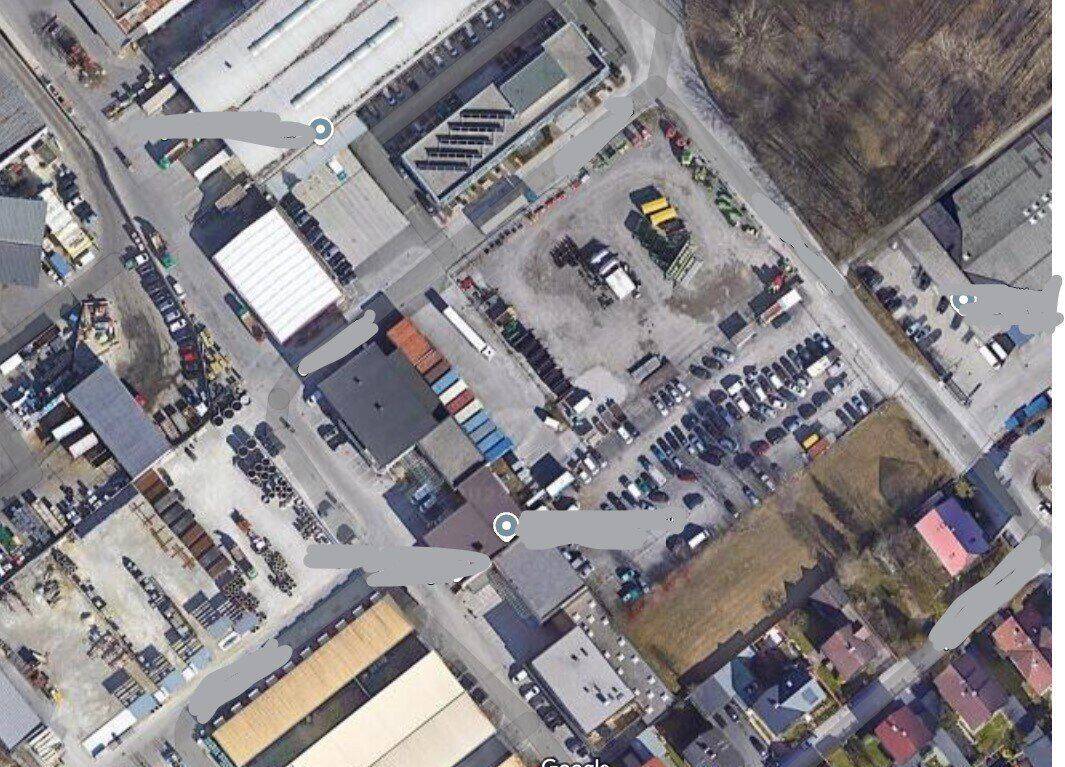 Plac, 7000 m²