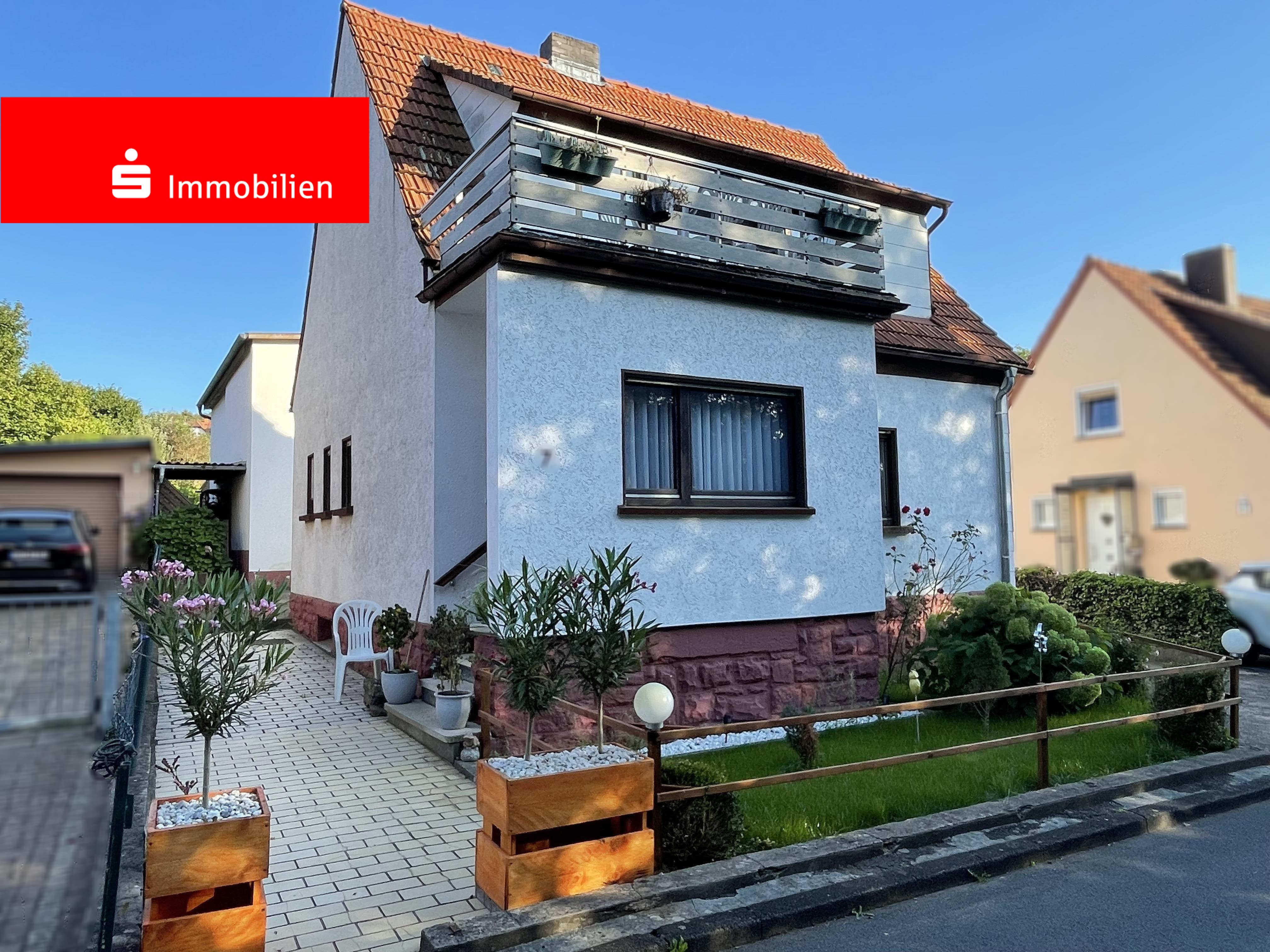 Einfamilienhaus zum Kauf 255.000 € 3 Zimmer 86 m²<br/>Wohnfläche 693 m²<br/>Grundstück Niederzell Schlüchtern 36381