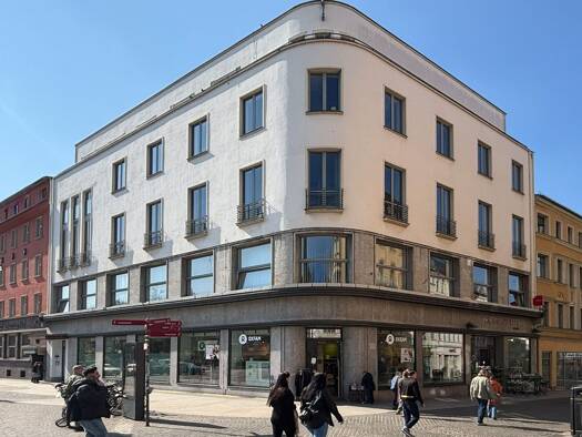 Verkaufsfläche zur Miete 35,20 € 370 m² Verkaufsfläche teilbar ab 1 m² Altstadt Mitte 06108