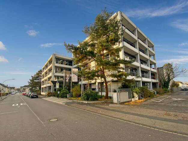 Bürofläche zur Miete provisionsfrei 649 € 50 m² Bürofläche teilbar von 10 m² bis 50 m² Mittelstraße 11 Monheim Monheim am Rhein 40789
