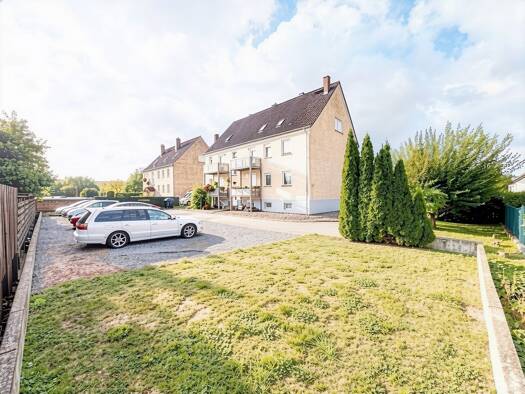 Mehrfamilienhaus zum Kauf als Kapitalanlage geeignet 425.000 € 12 Zimmer 350 m² 963 m² Grundstück Bebertal Hohe Börde 39343
