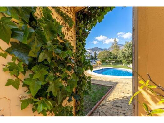 Doppelhaushälfte zum Kauf 725.000 € 5 Zimmer 218 m² Benalmádena 29639