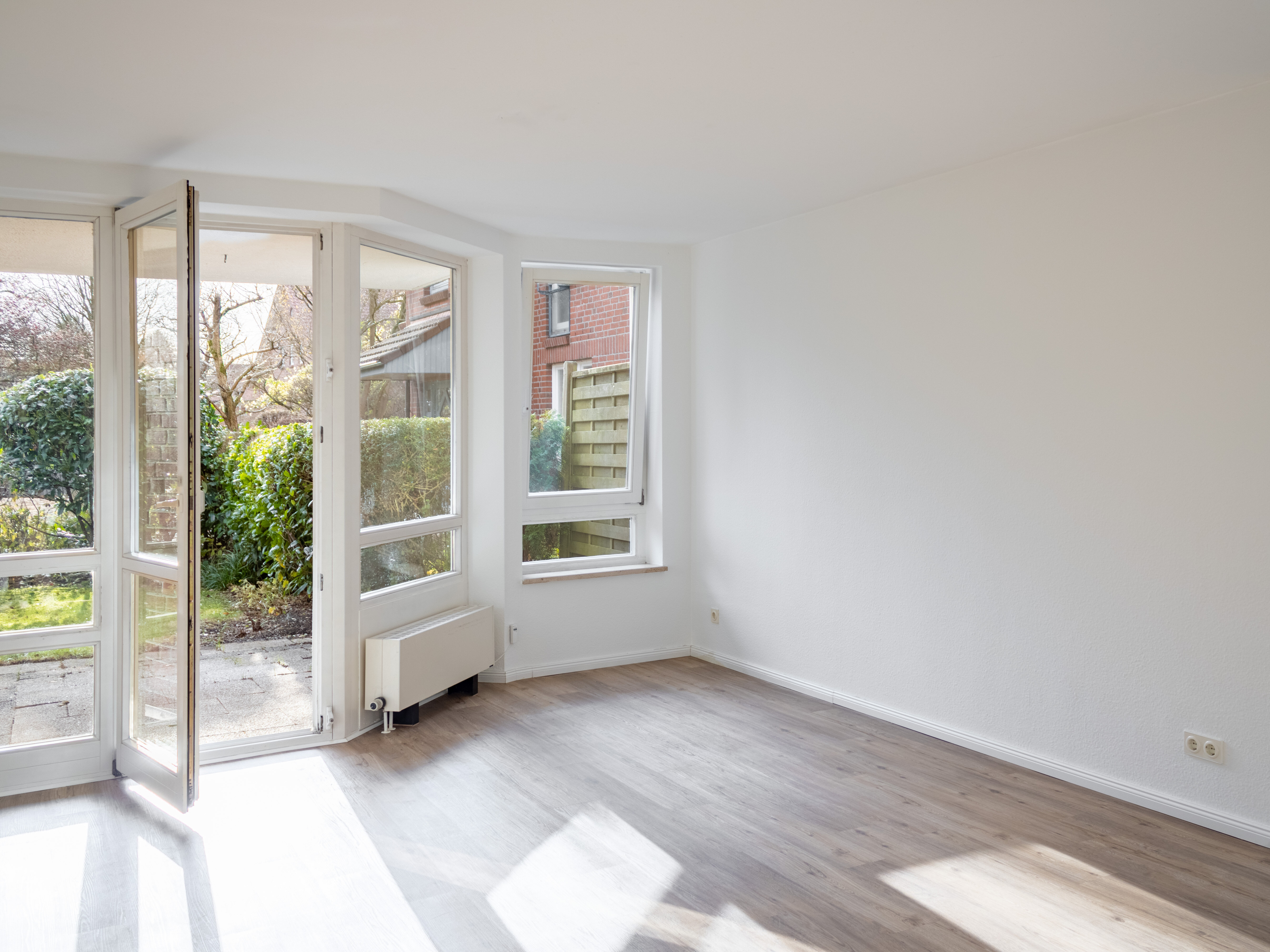 Terrassenwohnung zur Miete 990 € 2 Zimmer 70 m²<br/>Wohnfläche ab sofort<br/>Verfügbarkeit Wentorf bei Hamburg 21465