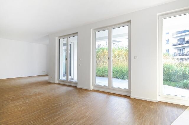 Studio zur Miete 1.950 € 3 Zimmer 110 m²<br/>Wohnfläche Elisabeth-Mara-Straße 3 Mitte Berlin 10117