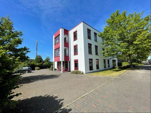 Bürogebäude zur Miete 2.175 € 5 Zimmer 290 m² Bürofläche Jerxen-Orbke Detmold 32758