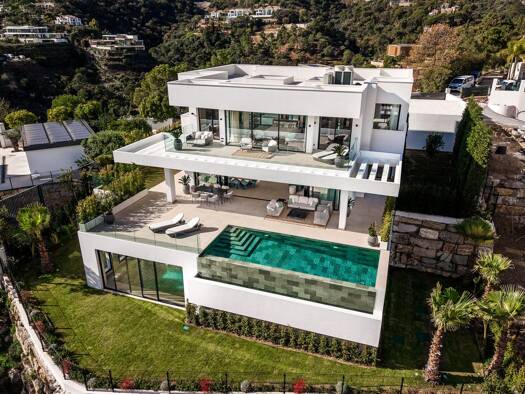 Einfamilienhaus zum Kauf 7.000.000 € 869 m² 3.035 m² Grundstück Madroñal 0