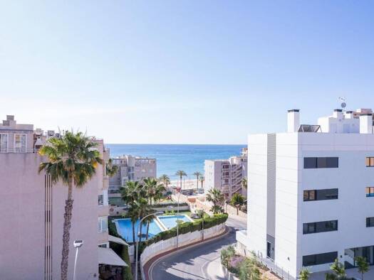 Penthouse zum Kauf - Erstbezug 600.000 € 3 Zimmer 64 m² el Campello 03560