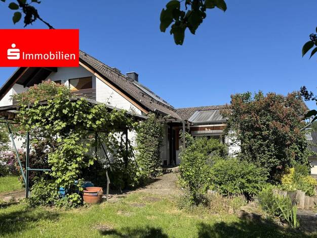 Einfamilienhaus zum Kauf 370.000 € 7 Zimmer 194 m² 647 m² Grundstück Gladenbach Gladenbach 35075