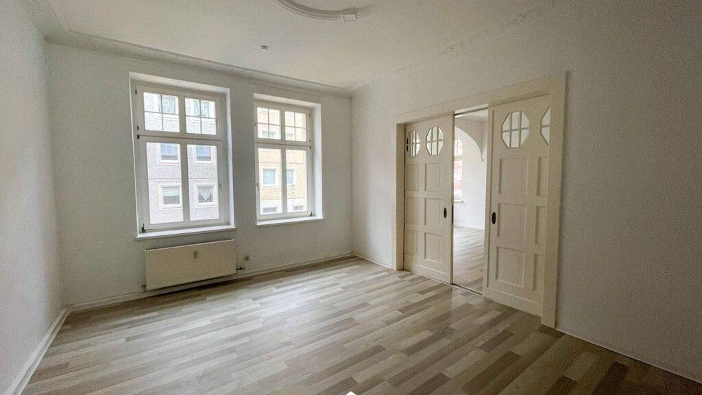 Wohnung zur Miete 680 € 5 Zimmer 128,5 m² 1. Geschoss frei ab 01.05.2026 Zschochernstraße 40 Innenstadt Gera 07545
